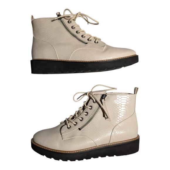 Naturalizer Eeva Ivory Croc Embossed Faux Patent Leather Lace Up Ankle Boots 9 - Picture 1 of 7